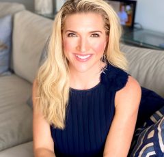 Jacqueline Hawk - headshot 3_cropped